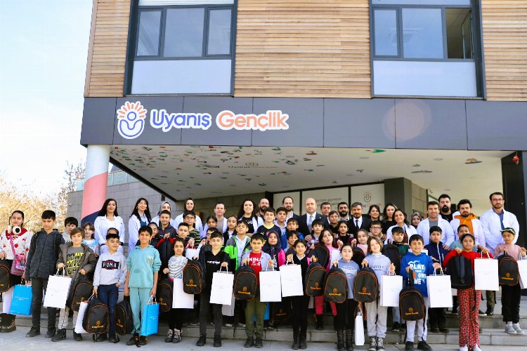 ‘Çocuklarımızı Türkiye Yüzyılına hazırlıyoruz’