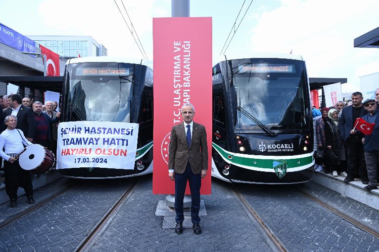 Kocaeli’de ulaşımı kolaylaştırdı… Şimdi hedef KörfezRay’da