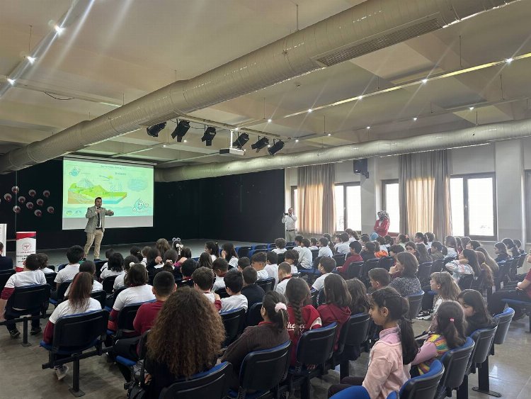 Öğrenciler Dünya Su Günü kapsamında Büyükşehirle bilinçleniyor