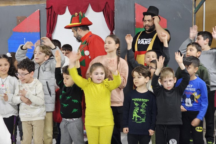 Şirinköy’de geleneksel ramazan akşamı çocuk şenliği coşkusu