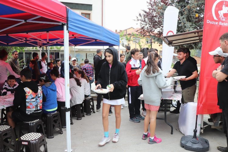 Düzce Konuralp Antik Kent sporcuları ağırladı