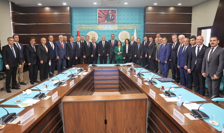 Tarım Satış Kooperatifleriyle birlikte çalışacağız