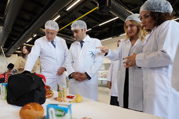 Başkan Güney, Beslenme Saati projesini inceledi