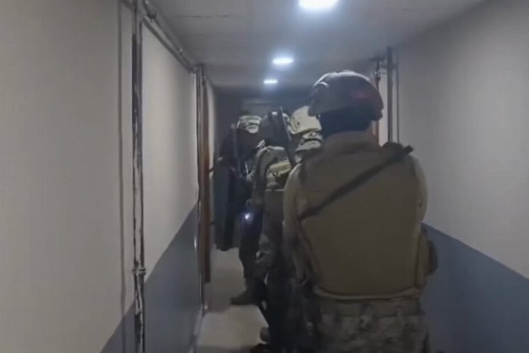 İstanbul’da ‘Mahzen’de 10 gözaltı!