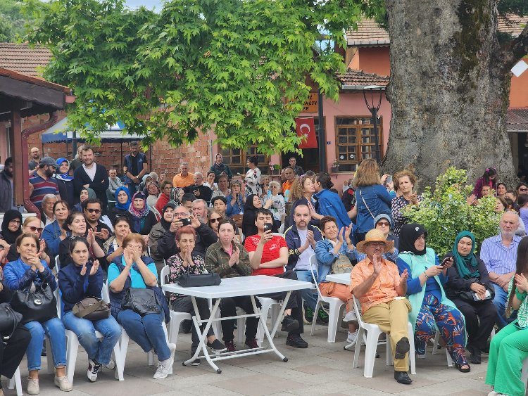 Türk Mutfağı Haftası’nda Gölcük’ten geleneksel tatlı ikramı