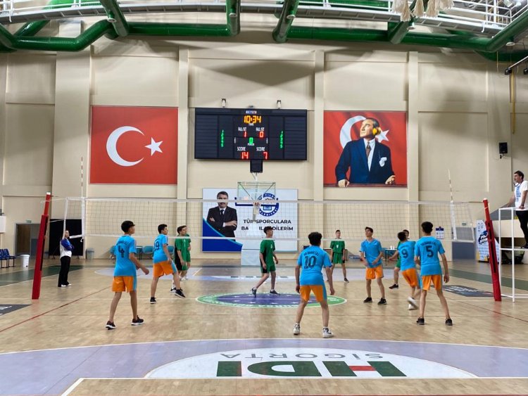 Yıldırım’da okul sporları ilçe şenlikleri devam ediyor