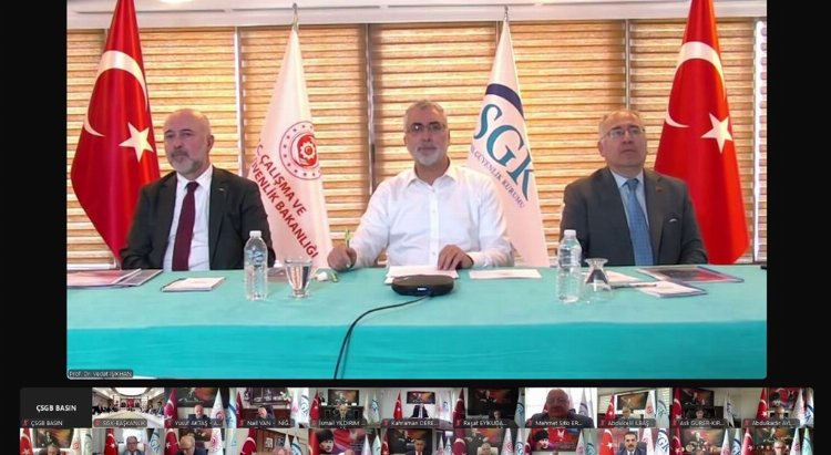 Bakan Işıkhan SGK İl müdürleri ile çevrim içi buluştu