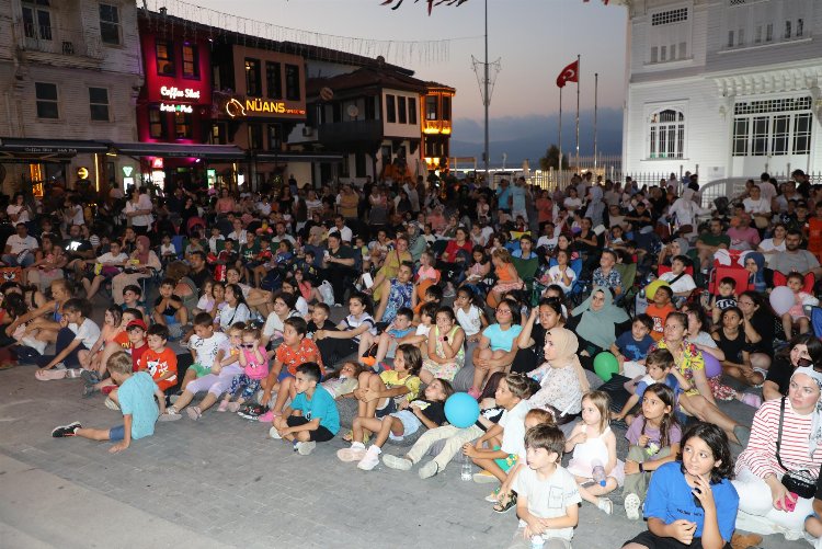 Mudanyalı minikler ‘Ördeklerin Göçü’nde buluştu