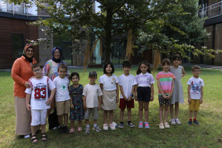 Sakarya SGM öğrencileri kalpleri ısıttı